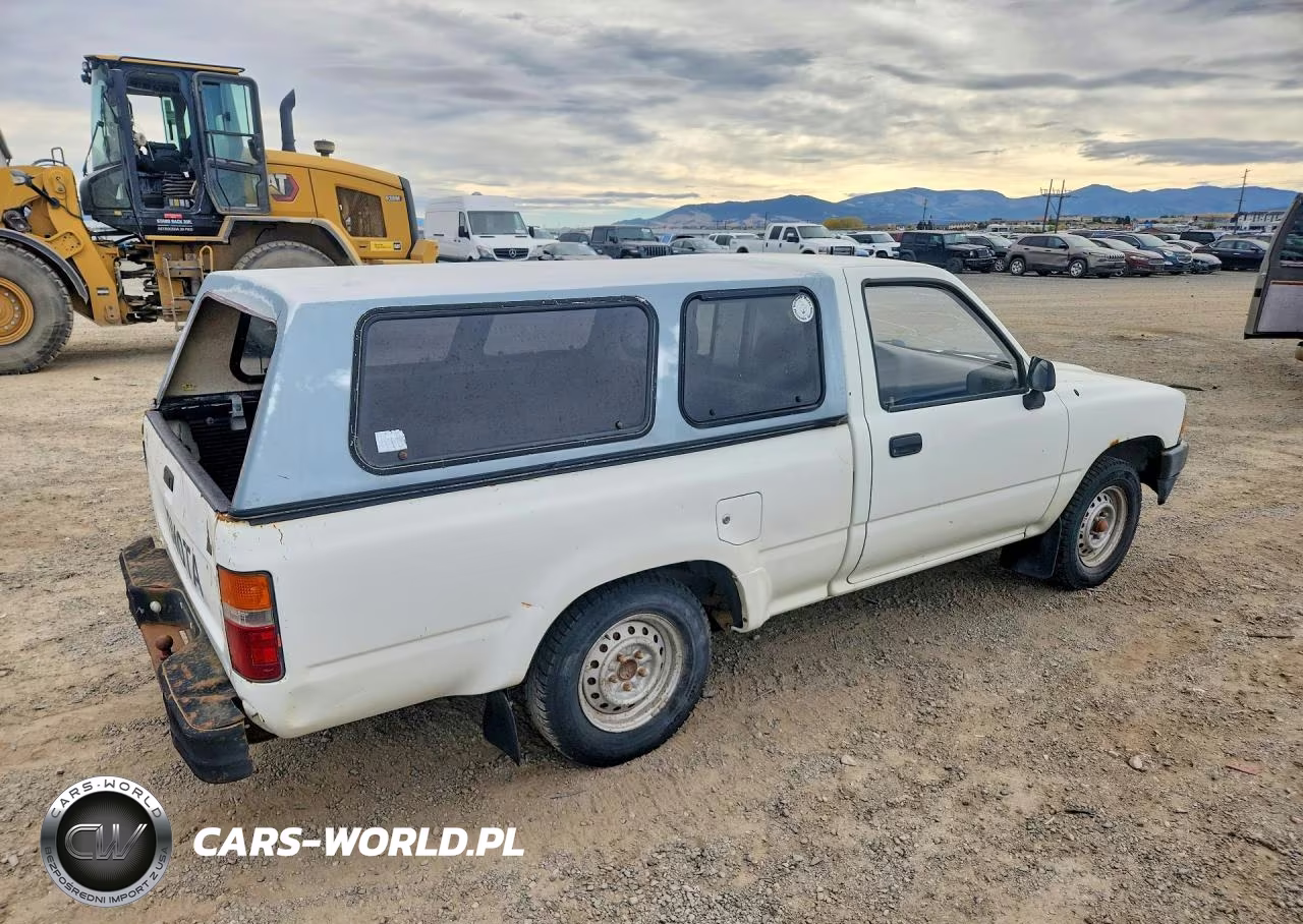 1992 Toyota Pickup Base VIN:JT4RN81A9N0098001 - 3