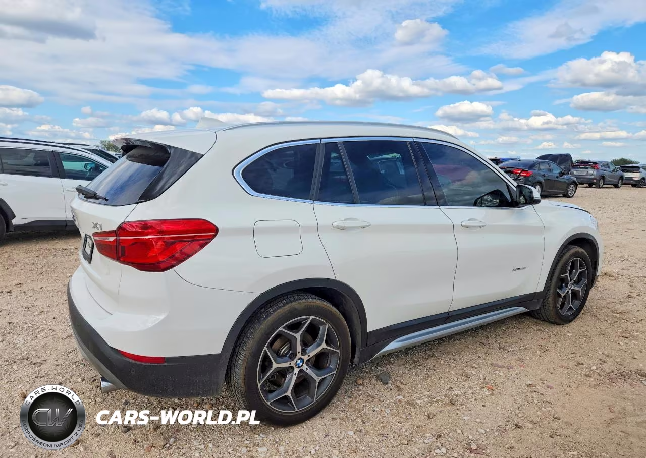 2016 BMW X1 xDrive28I VIN:WBXHT3C37GP884217 - 3