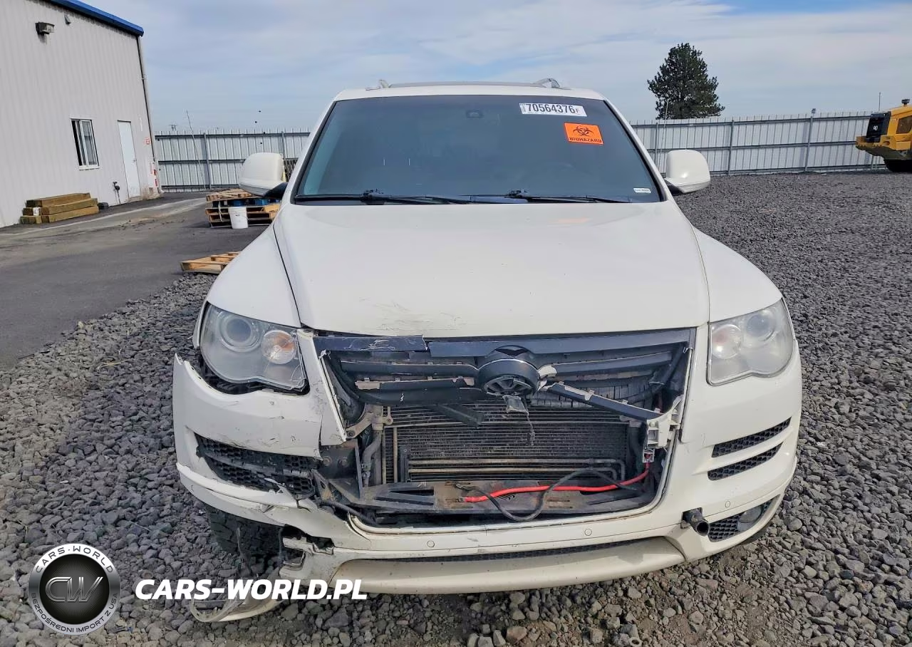 2010 Volkswagen Touareg Tdi VIN:WVGAK7A93AD003419 - 5