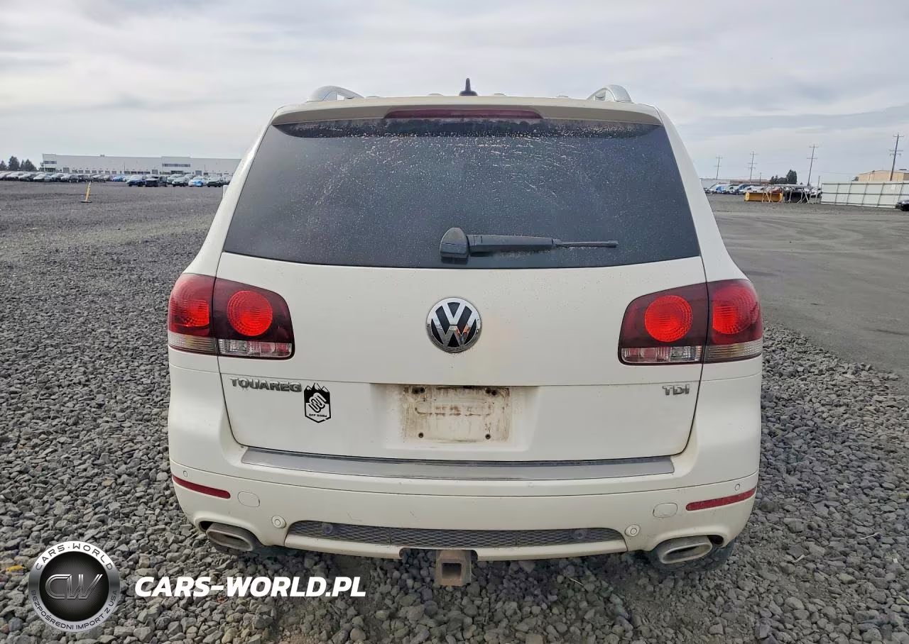 2010 Volkswagen Touareg Tdi VIN:WVGAK7A93AD003419 - 6