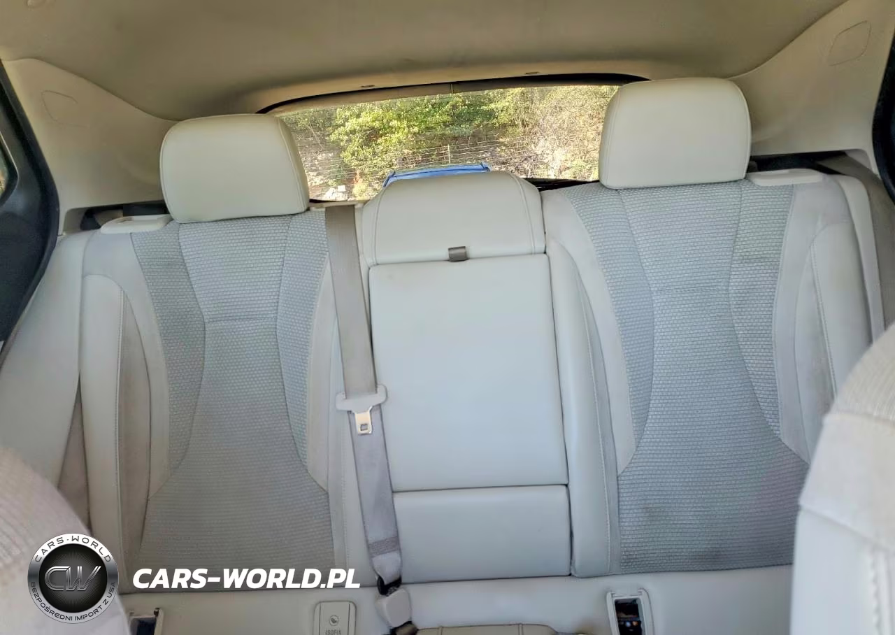 2023 Buick Envision Preferred VIN:LRBAZLR4XPD065909 - 10