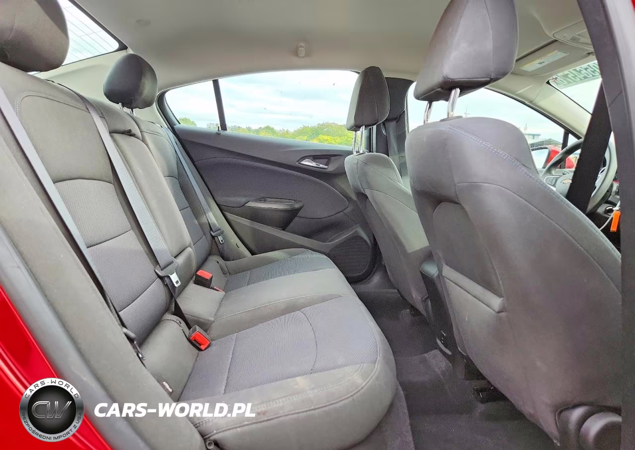 2018 Chevrolet Cruze Lt VIN:1G1BE5SM9J7227146 - 10