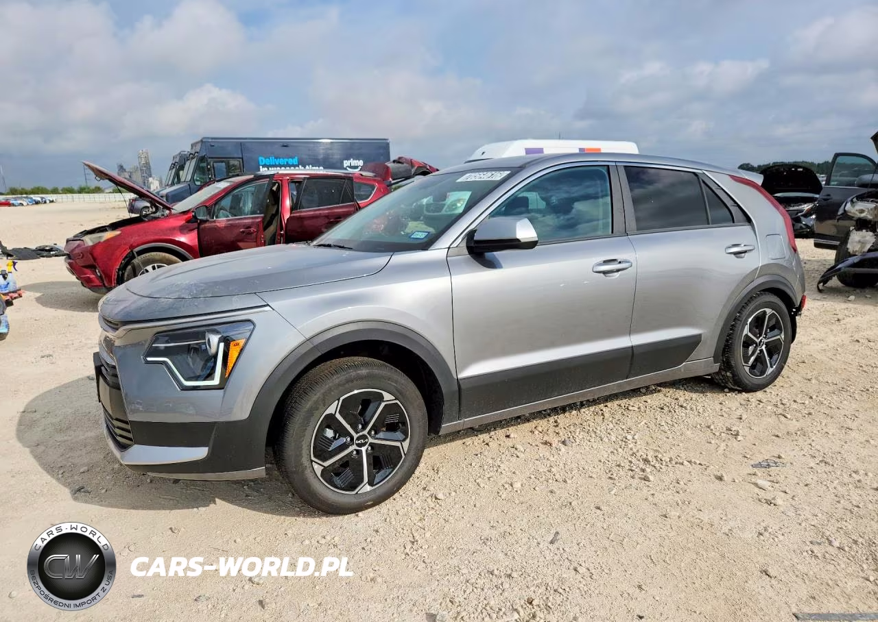 2026 Kia Niro Lx