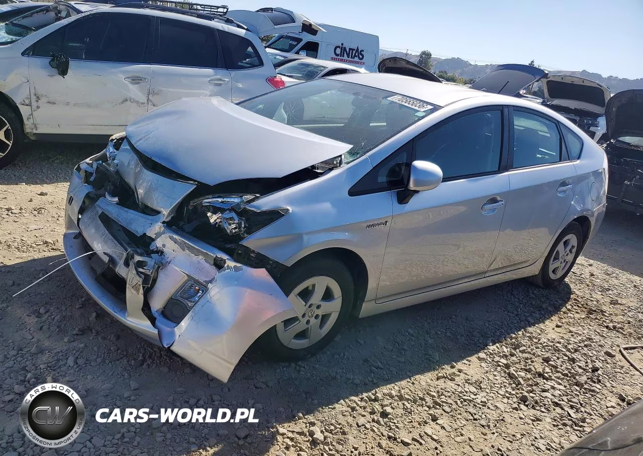 2011 Toyota Prius Two – zdjęcie 1 z 12