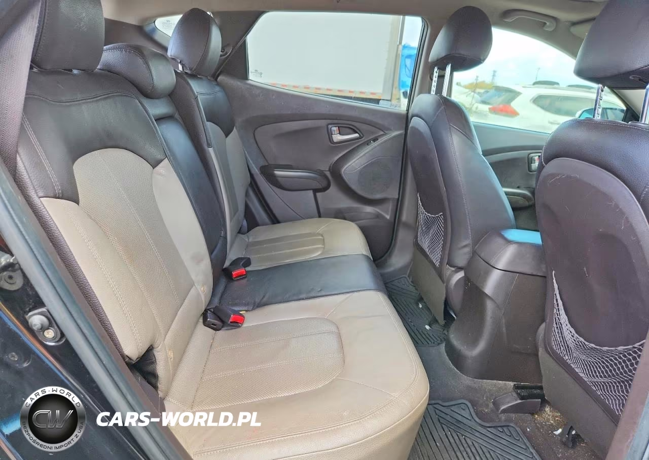 2012 Hyundai Tucson Limited VIN:KM8JU3AC5CU441974 - 11