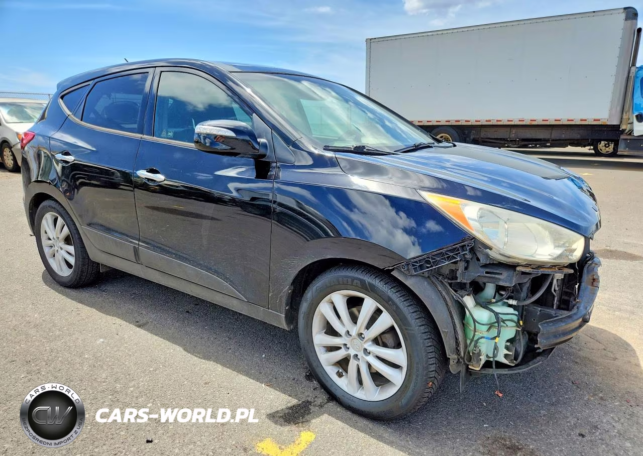 2012 Hyundai Tucson Limited VIN:KM8JU3AC5CU441974 - 4