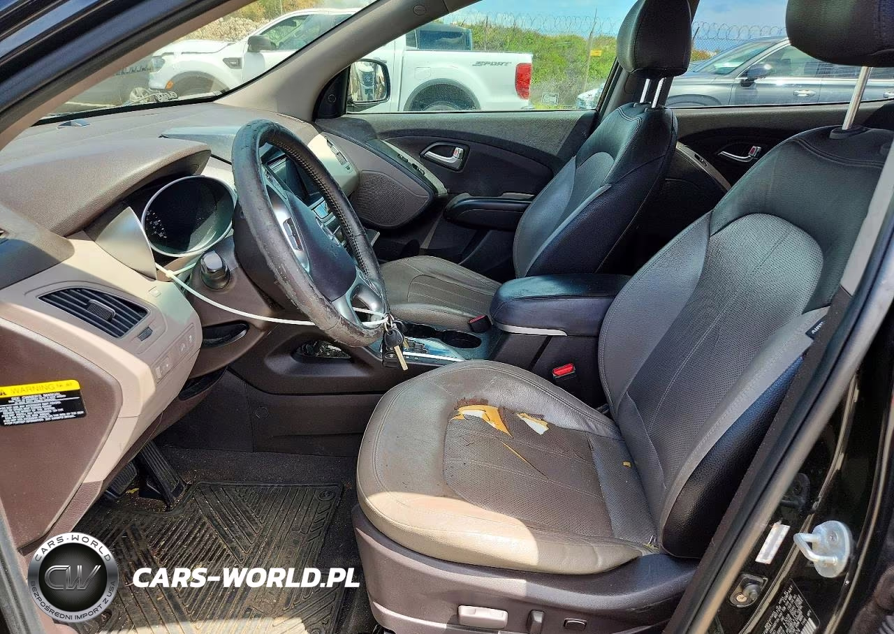 2012 Hyundai Tucson Limited VIN:KM8JU3AC5CU441974 - 7