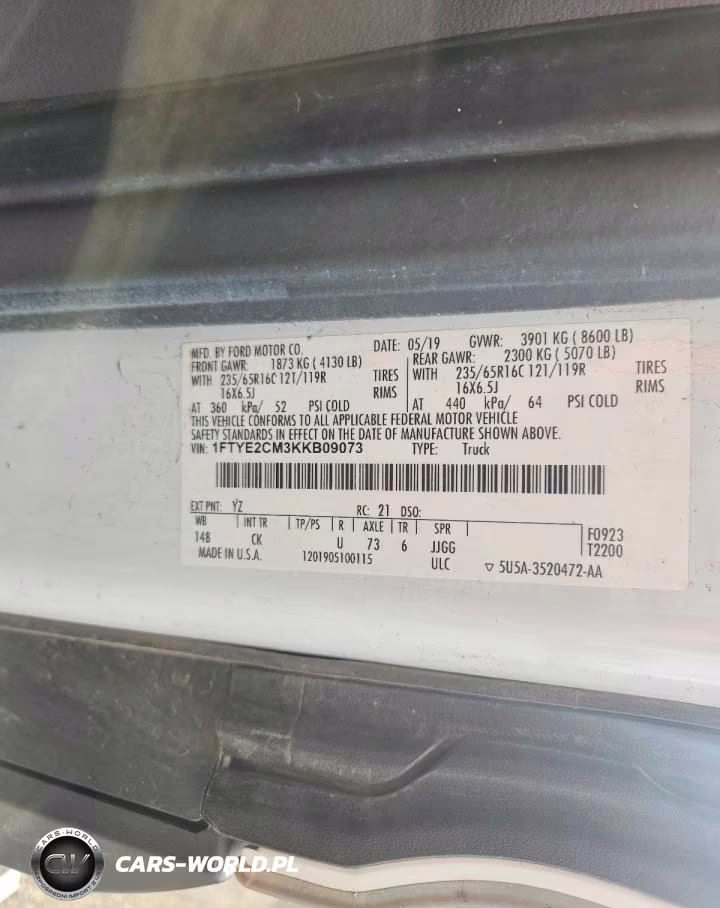 2019 Ford Transit 150 Delivery Van VIN:1FTYE2CM3KKB09073 - 12