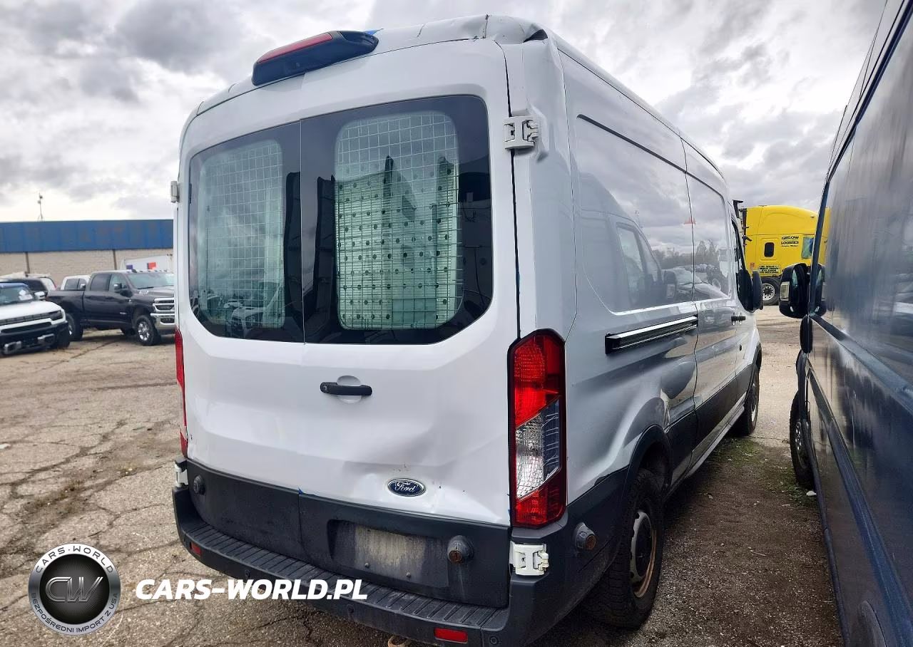 2019 Ford Transit 150 Delivery Van VIN:1FTYE2CM3KKB09073 - 3