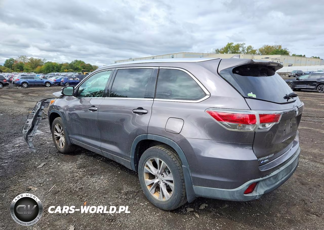 2015 Toyota Highlander Xle VIN:5TDJKRFH5FS144326 - 2