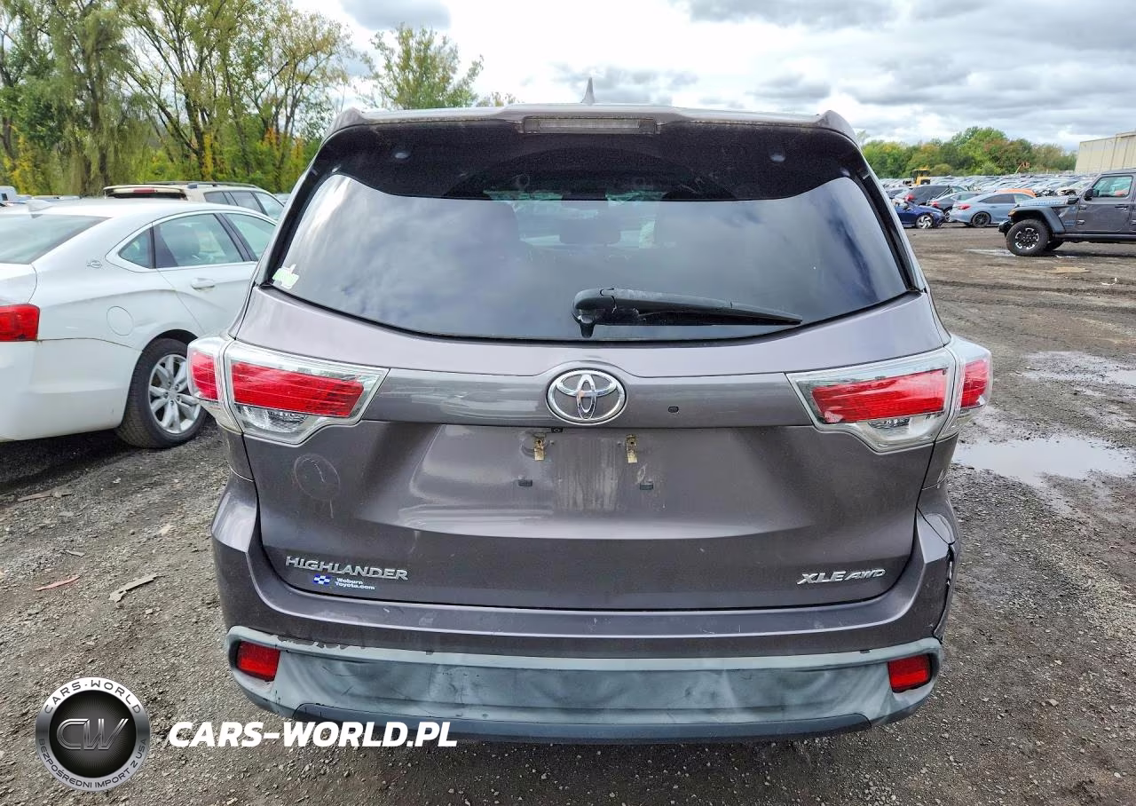 2015 Toyota Highlander Xle VIN:5TDJKRFH5FS144326 - 6