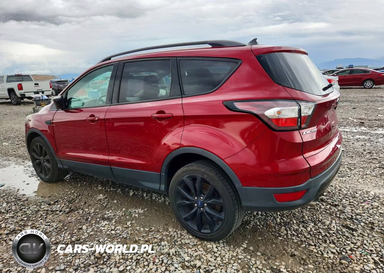 2018 Ford Escape Se VIN:1FMCU9GD9JUB61077 - 2