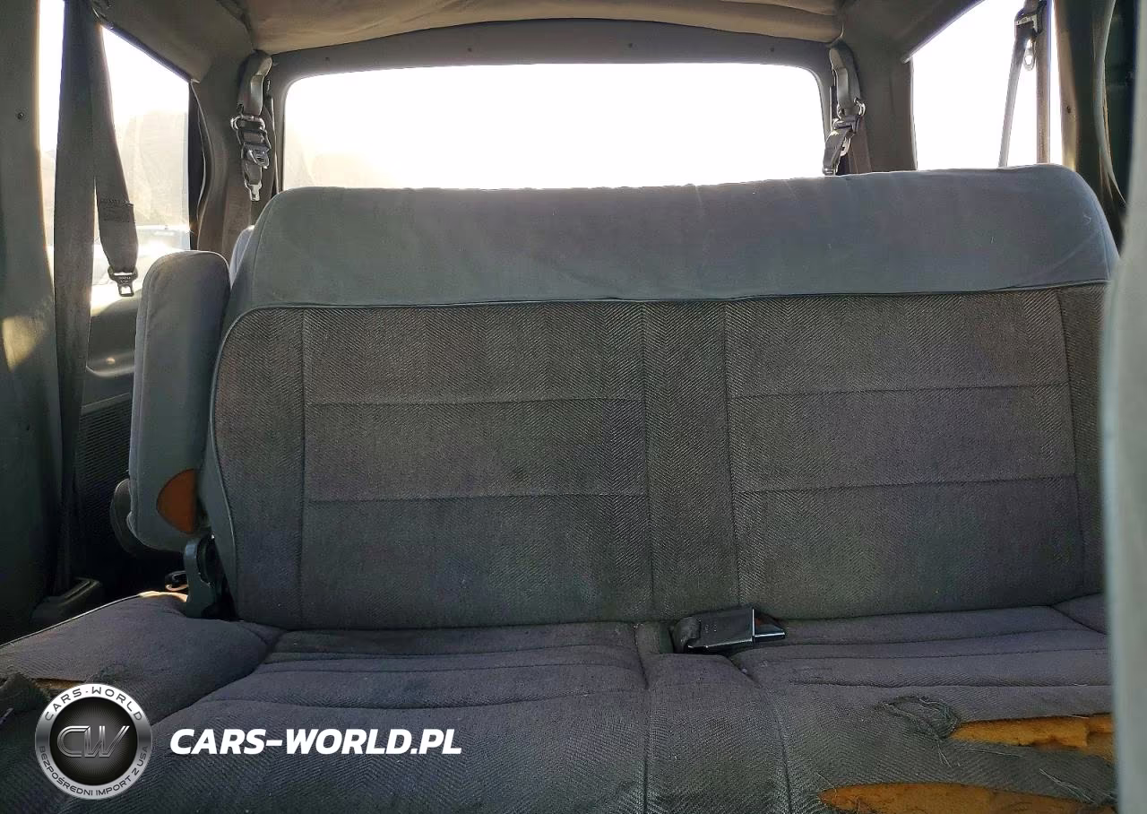 1992 Ford Aerostar VIN:1FMDA11U9NZB27110 - 10