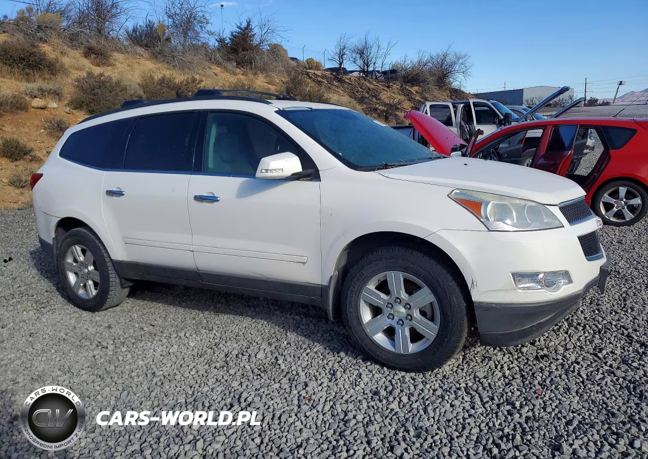 2010 Chevrolet Traverse Lt VIN:1GNLVFED1AJ226998 - 4