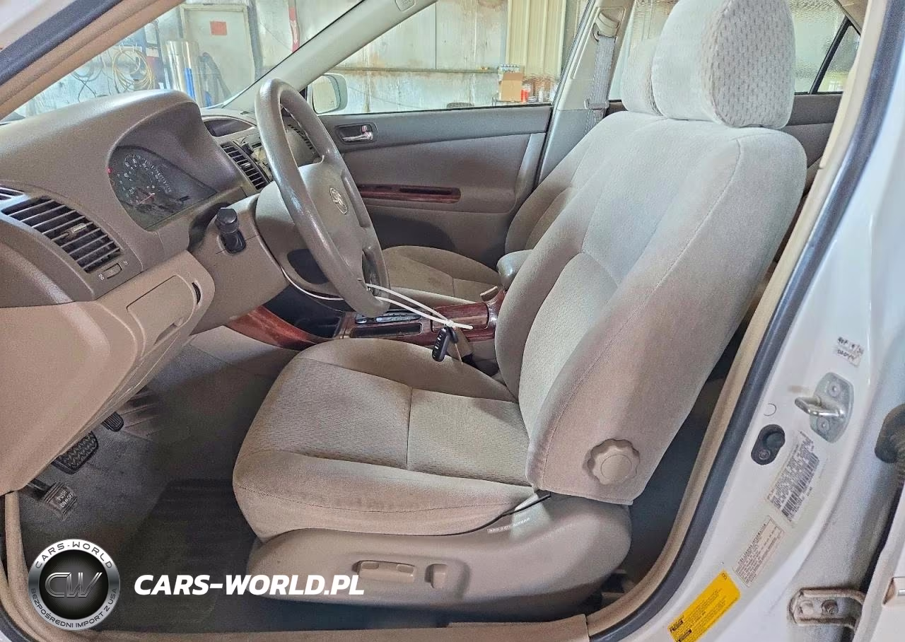2003 Toyota Camry Xle VIN:4T1BE30K83U247899 - 7