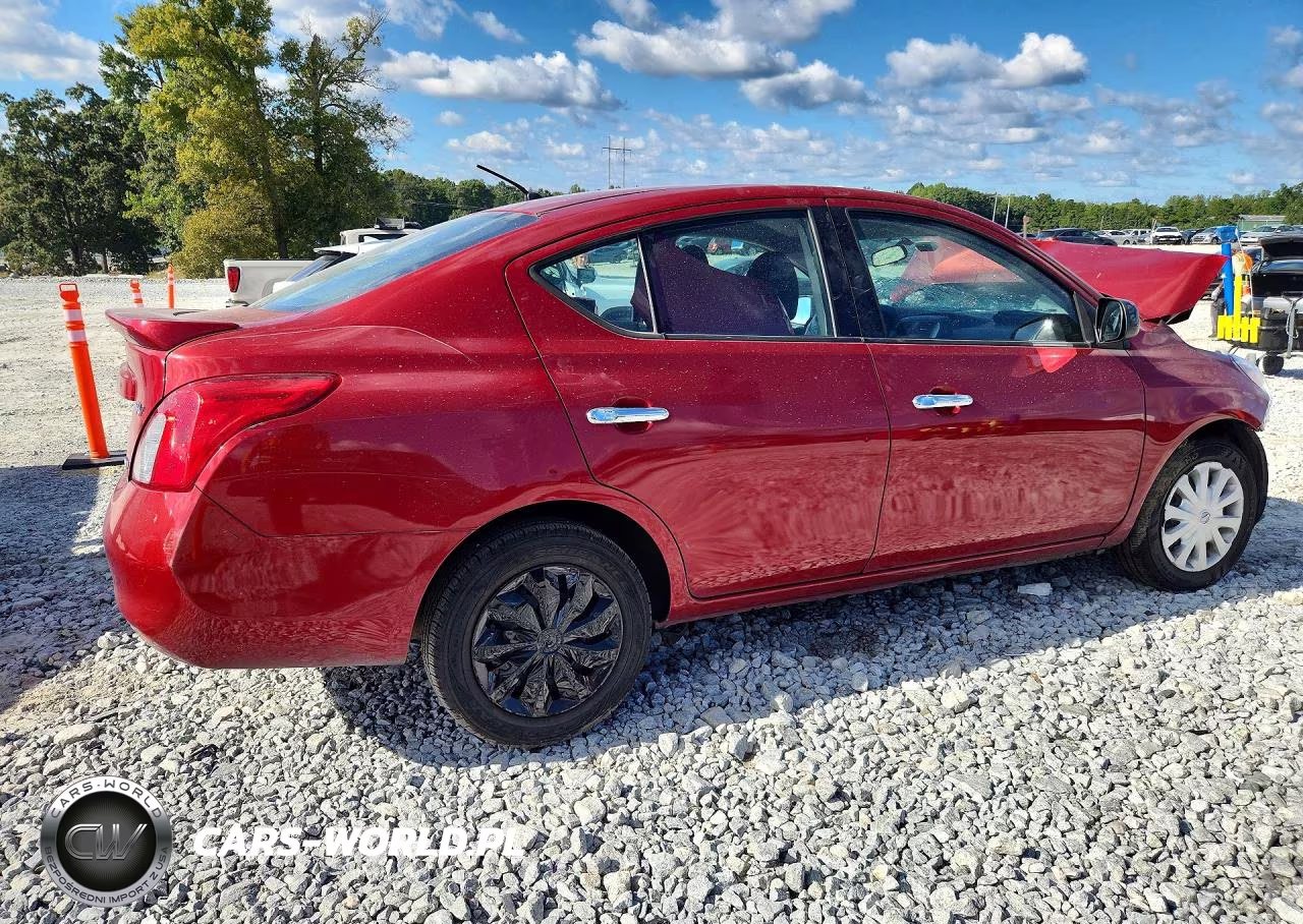 2014 Nissan Versa 1.6 S VIN:3N1CN7APXEL825091 - 3