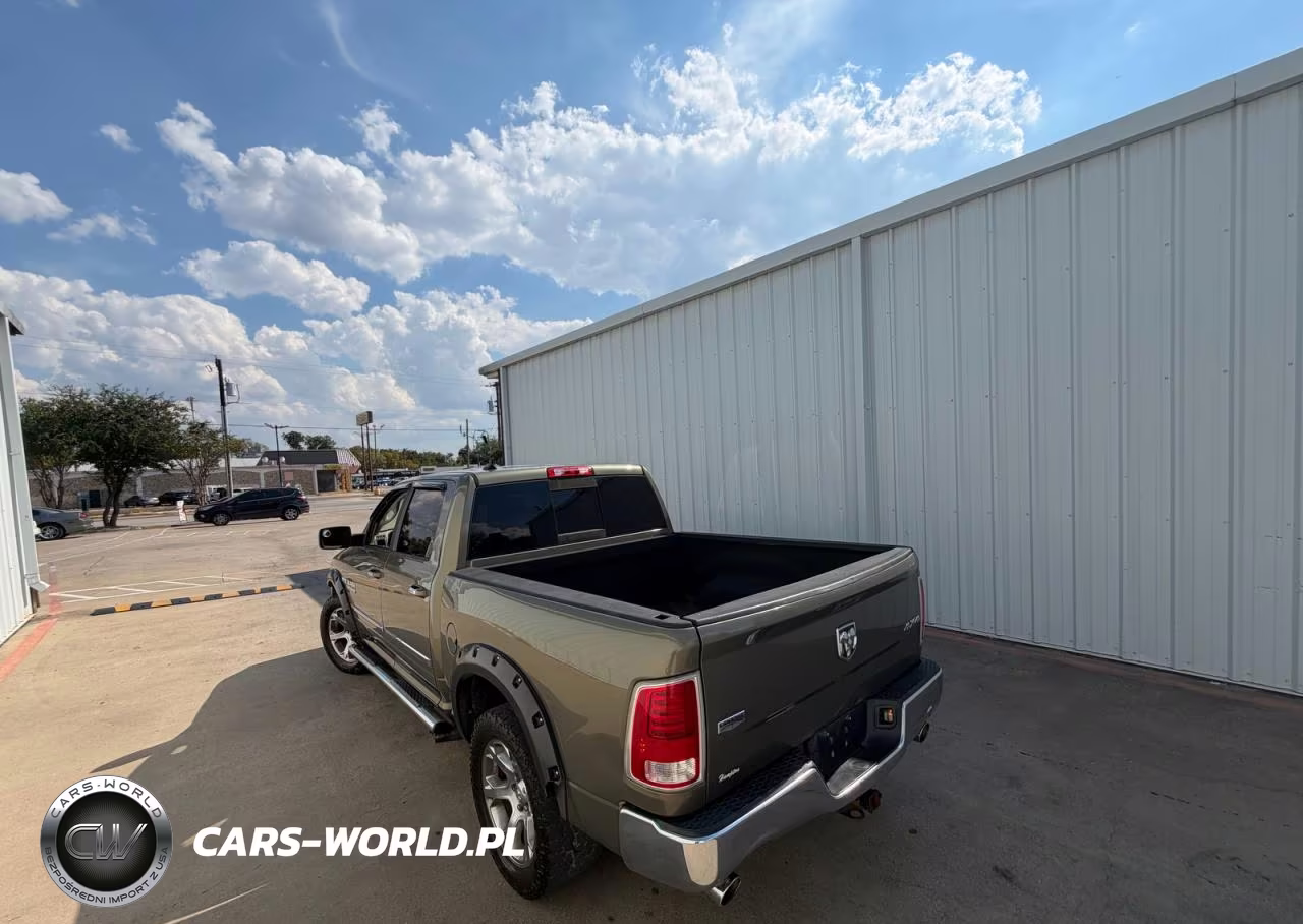 2014 Ram 1500 Laramie VIN:1C6RR7NT9ES209619 - 3