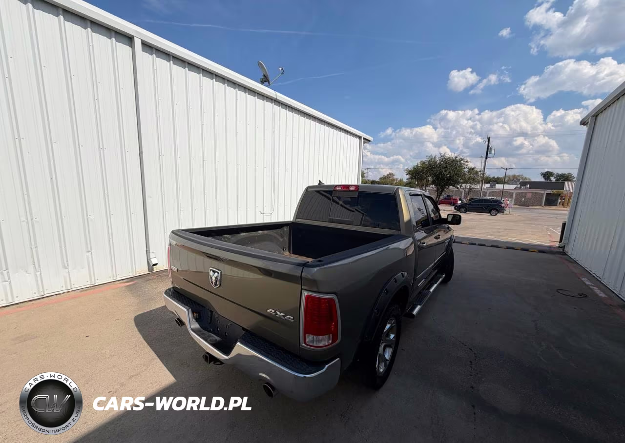 2014 Ram 1500 Laramie VIN:1C6RR7NT9ES209619 - 4