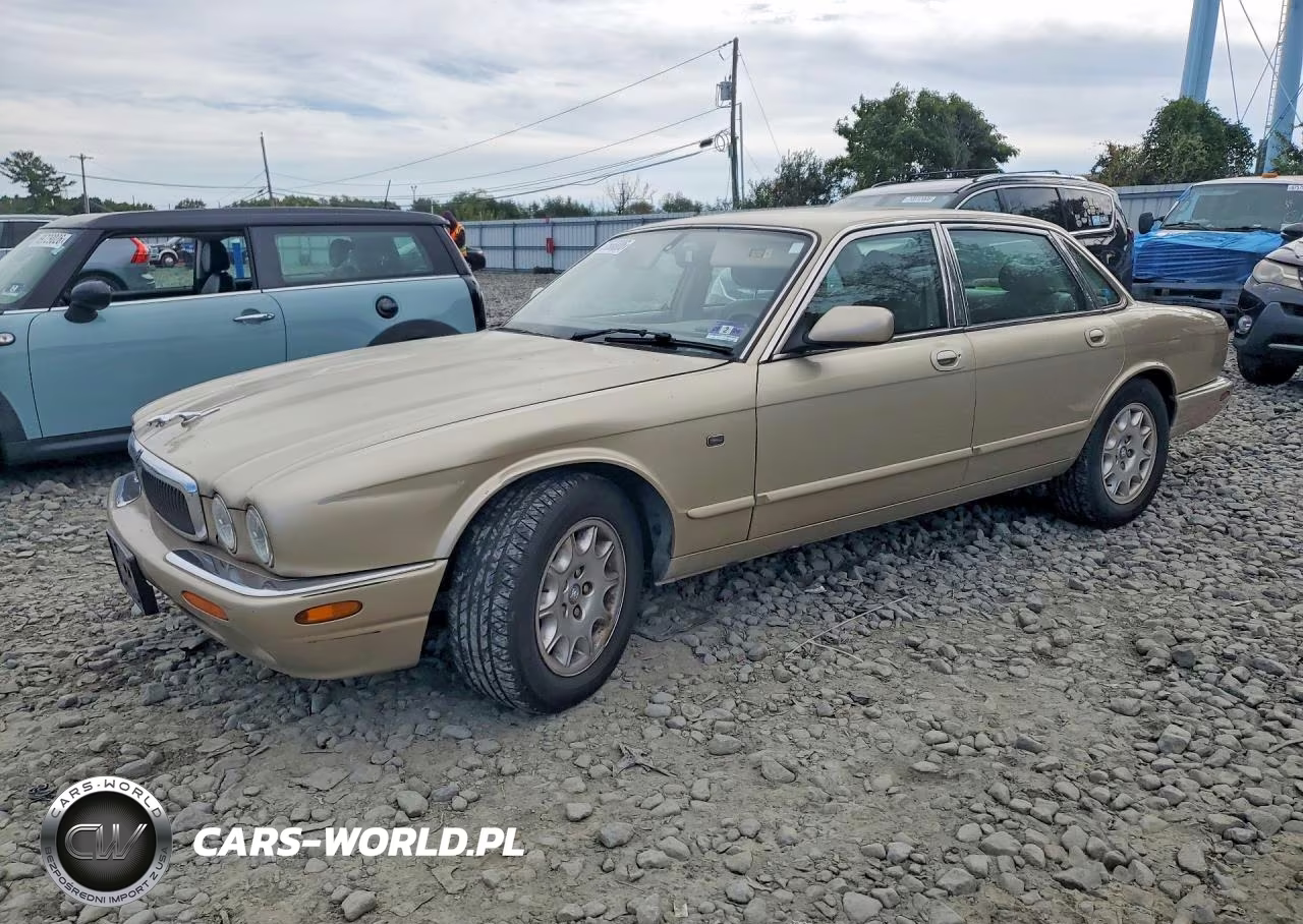 2003 Jaguar Xj8