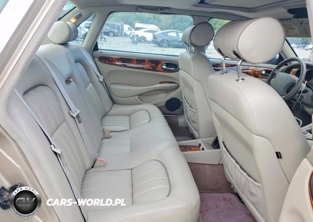 2003 Jaguar Xj8 VIN:SAJDA14C33LF54200 - 10