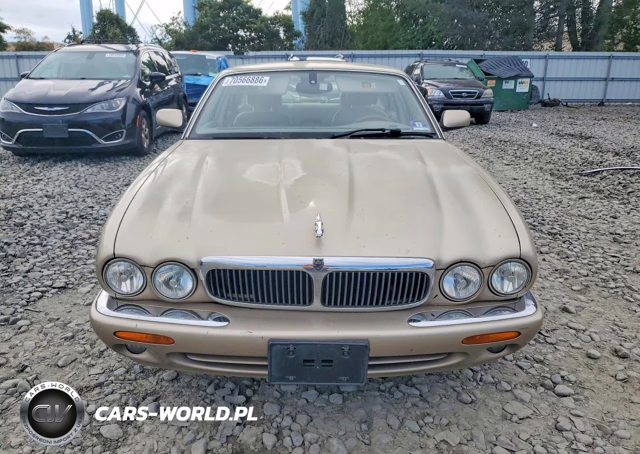 2003 Jaguar Xj8 VIN:SAJDA14C33LF54200 - 5