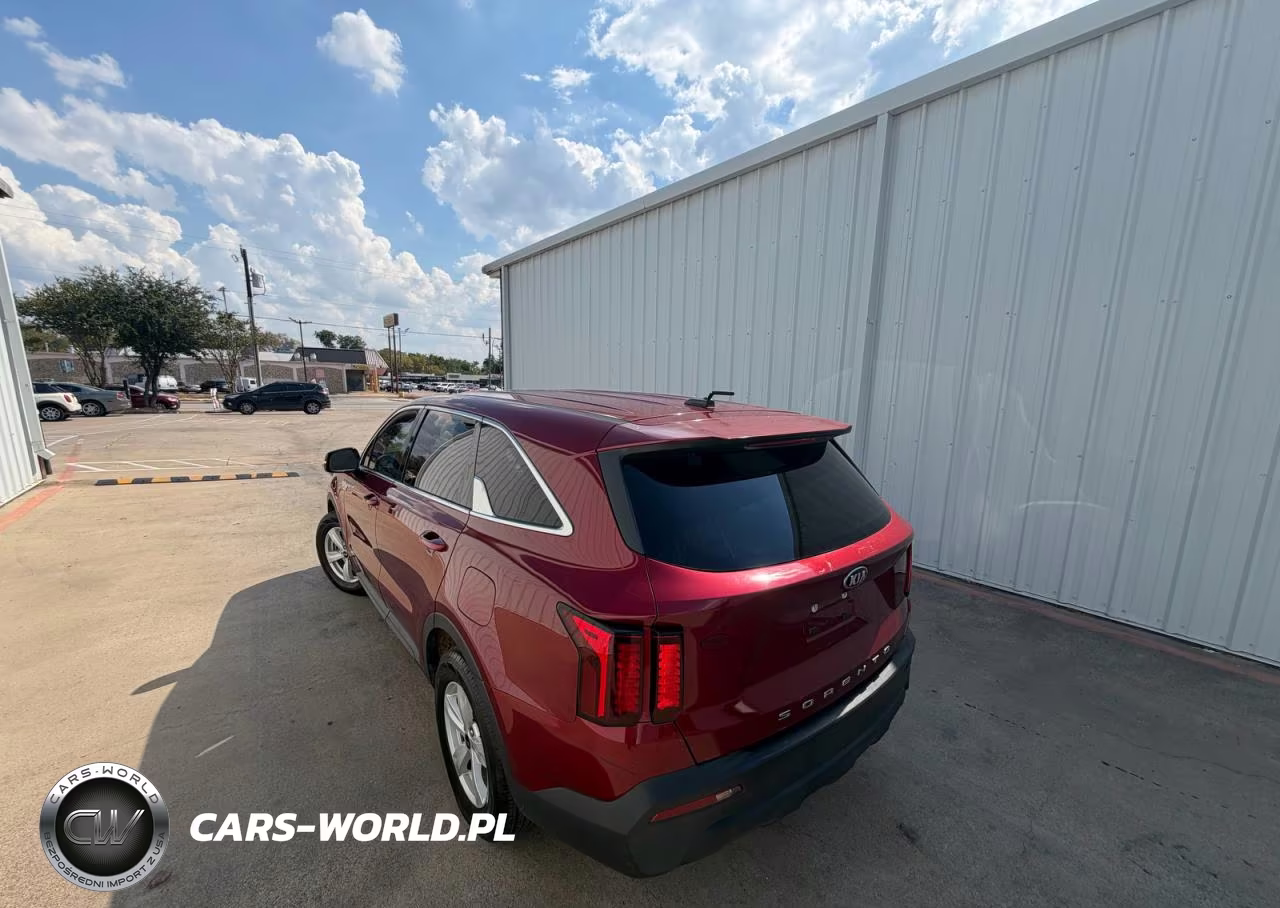 2021 Kia Sorento Lx VIN:5XYRG4LC6MG069677 - 3