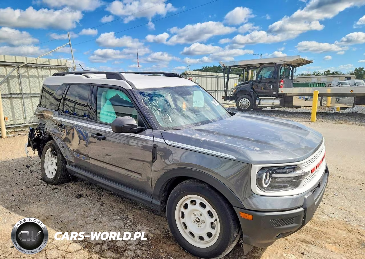 2025 Ford Bronco Sport Heritage VIN:3FMCR9GN6SRE24256 - 4