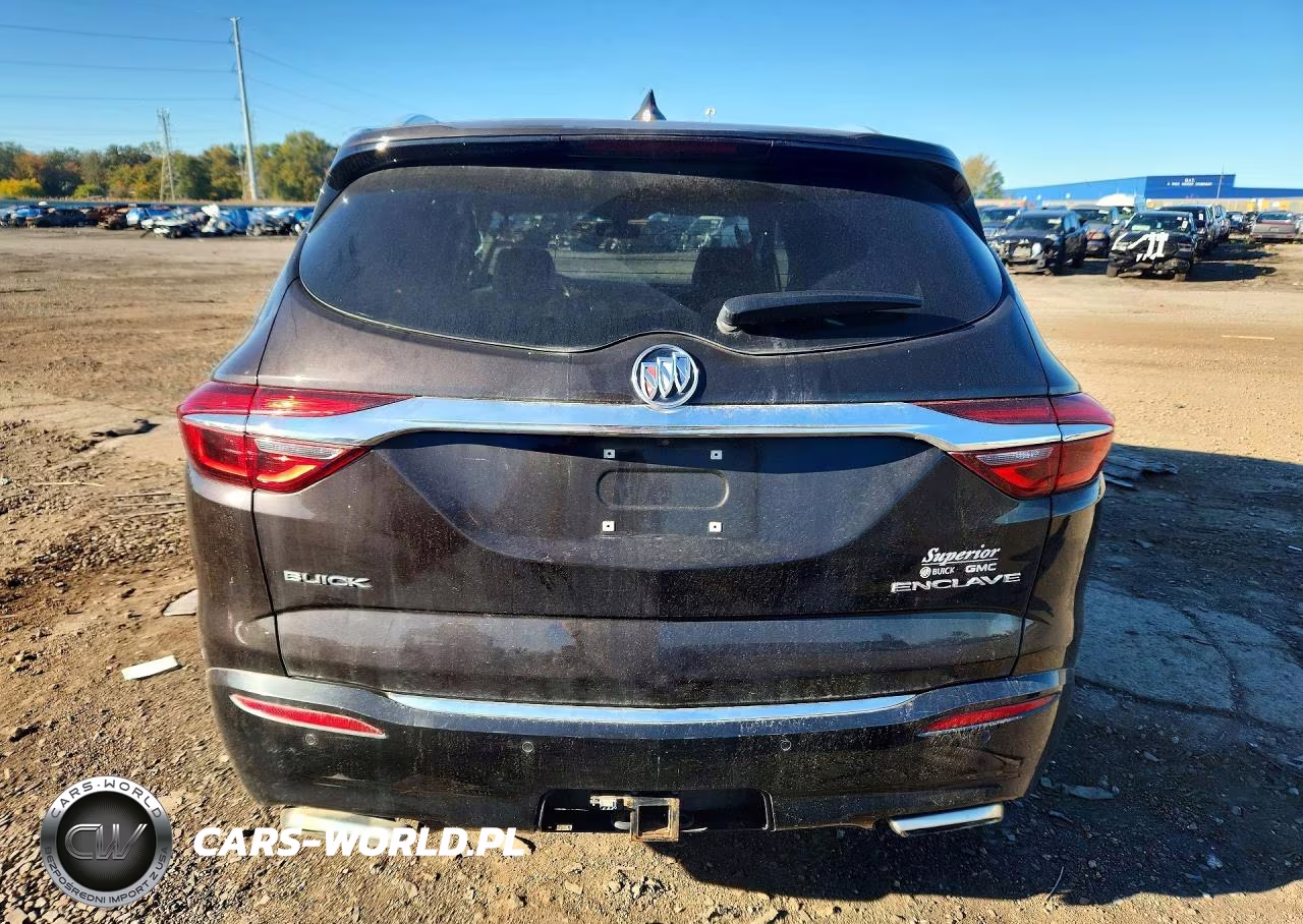 2018 Buick Enclave Essence VIN:5GAERBKW7JJ156459 - 6