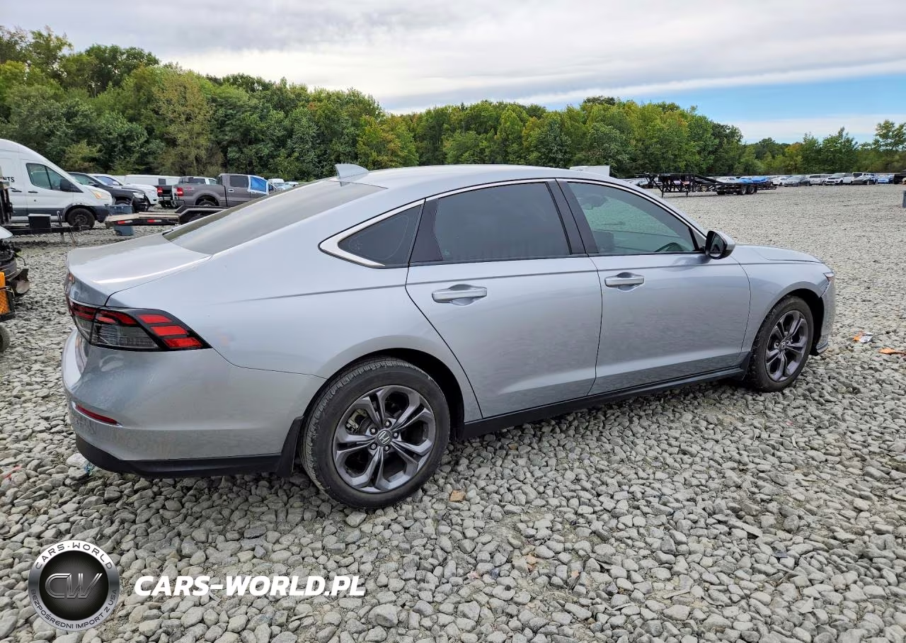 2023 Honda Accord Ex VIN:1HGCY1F32PA031673 - 3