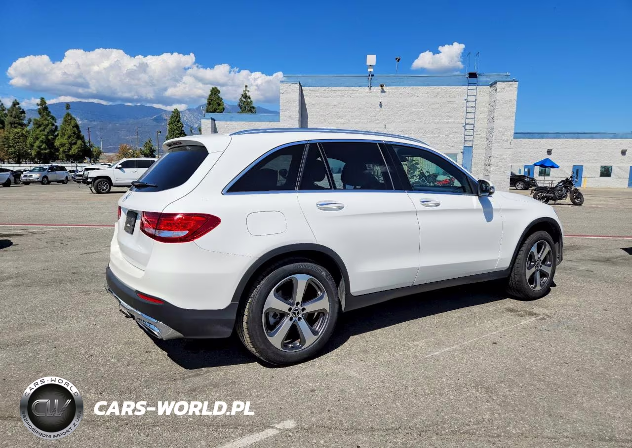2018 Mercedes-Benz Glc 300 VIN:WDC0G4JB7JV098977 - 3