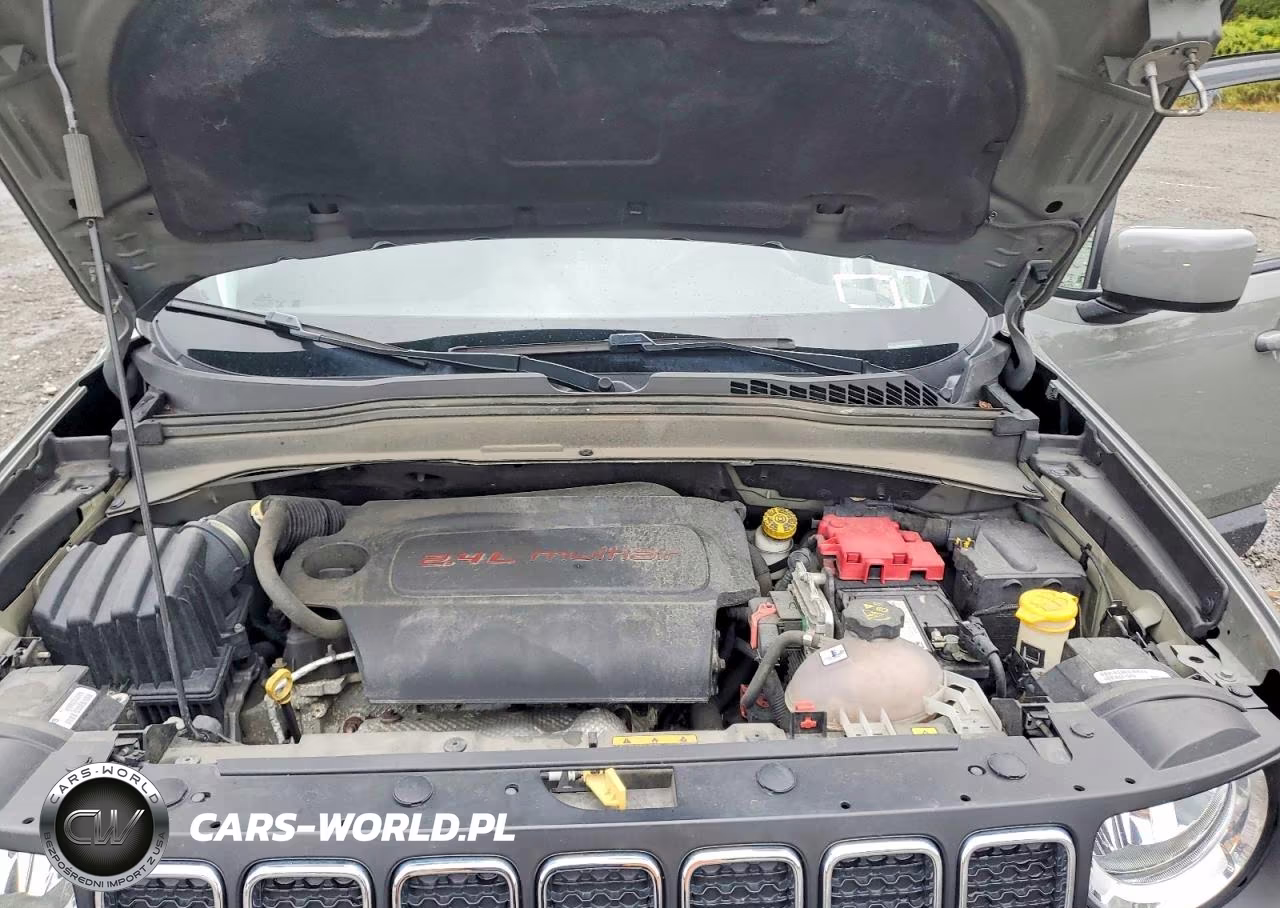 2021 Jeep Renegade Latitude VIN:ZACNJDBB8MPM54924 - 12