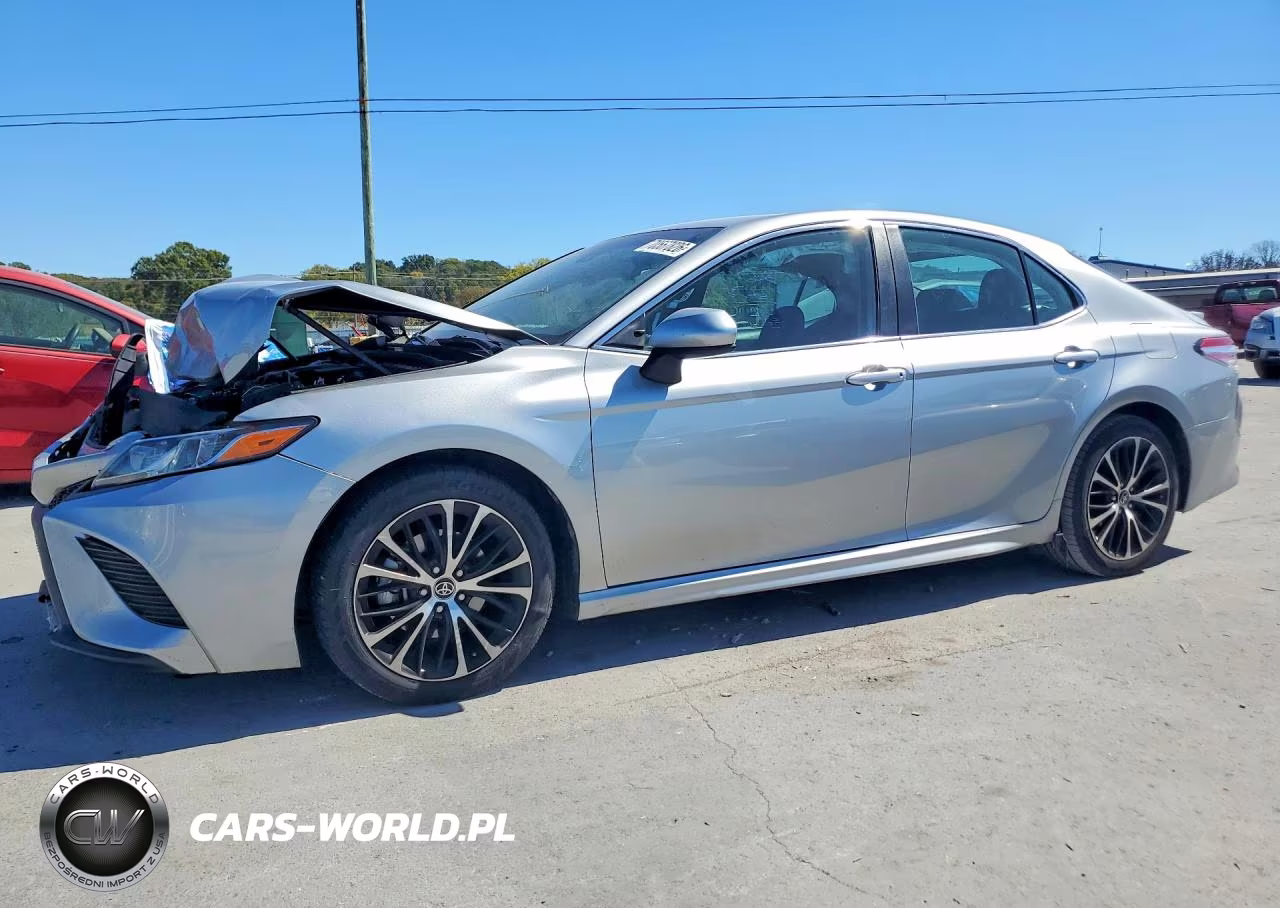 2020 Toyota Camry Se – zdjęcie 1 z 12