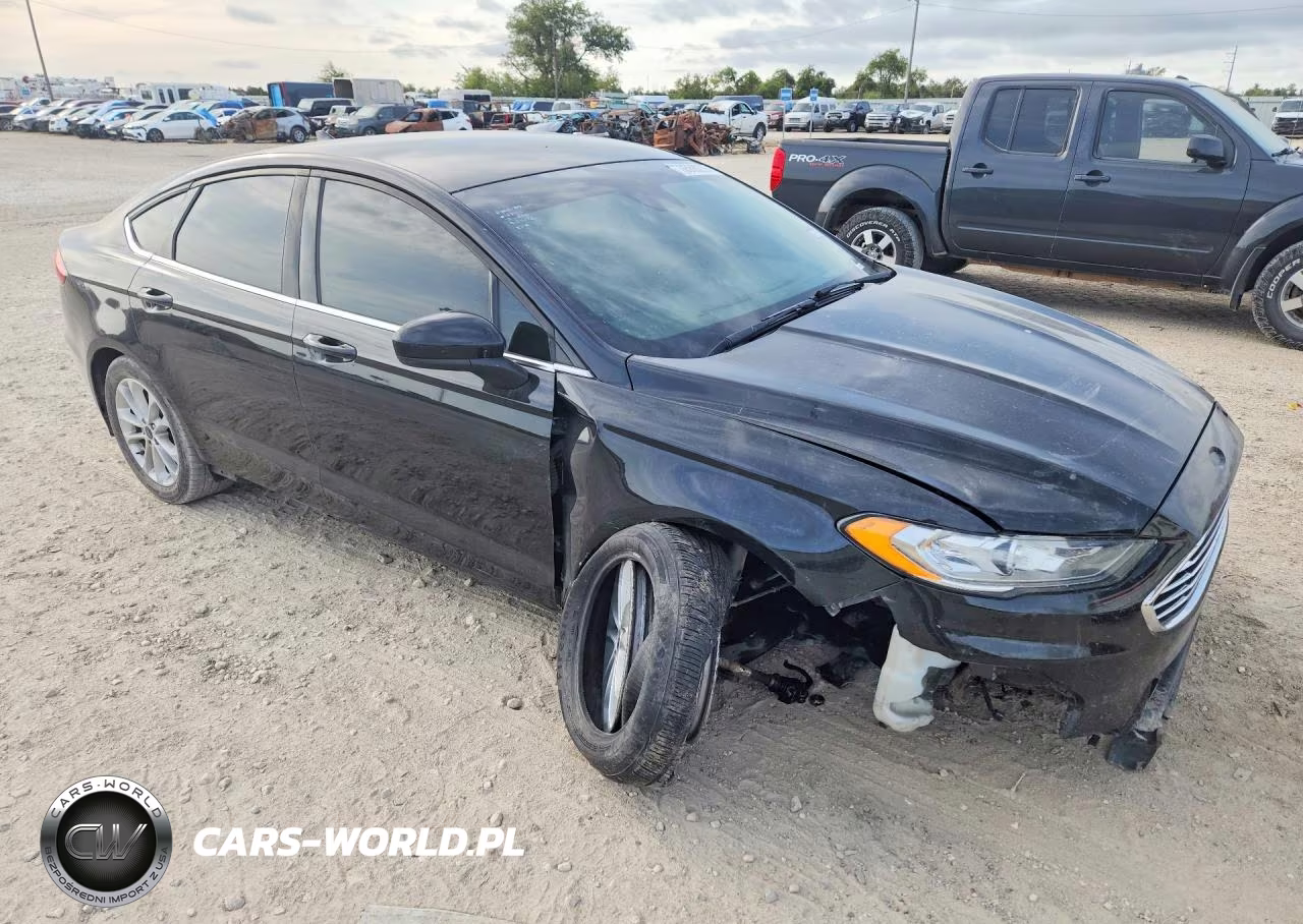 2019 Ford Fusion Se VIN:3FA6P0HD4KR239184 - 4