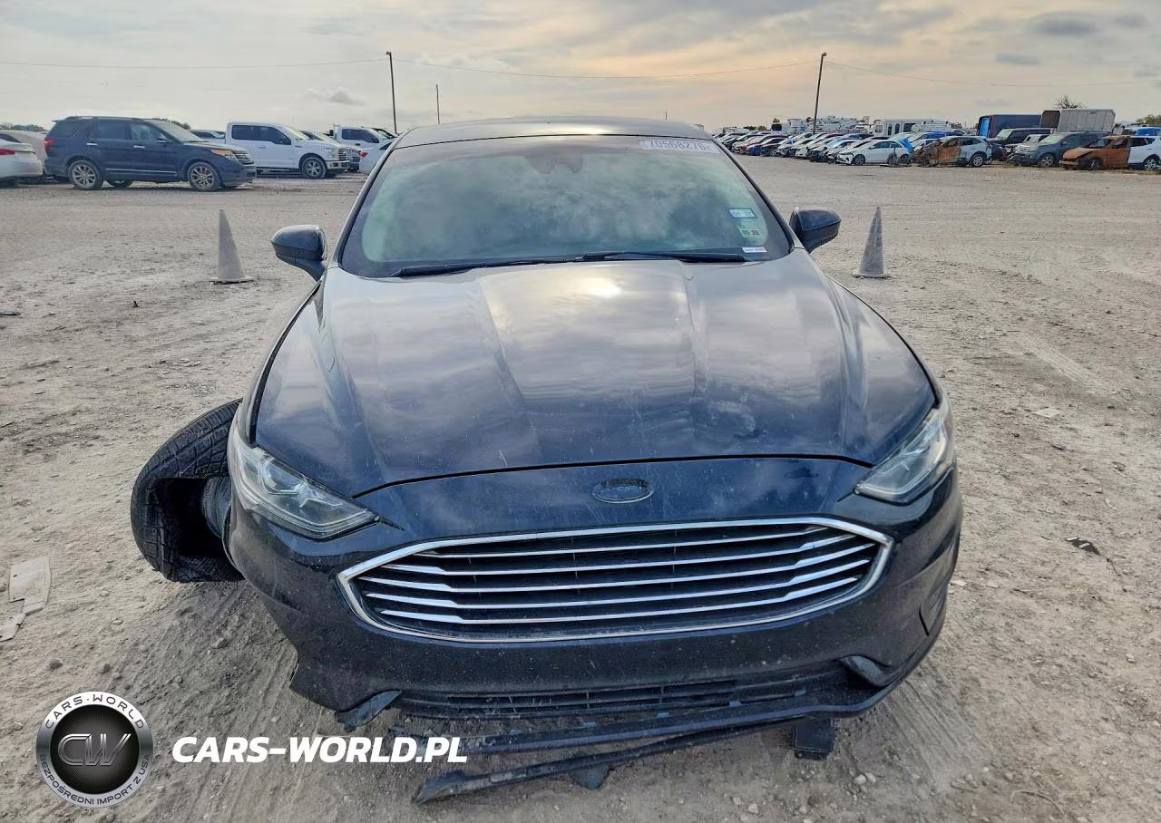 2019 Ford Fusion Se VIN:3FA6P0HD4KR239184 - 5