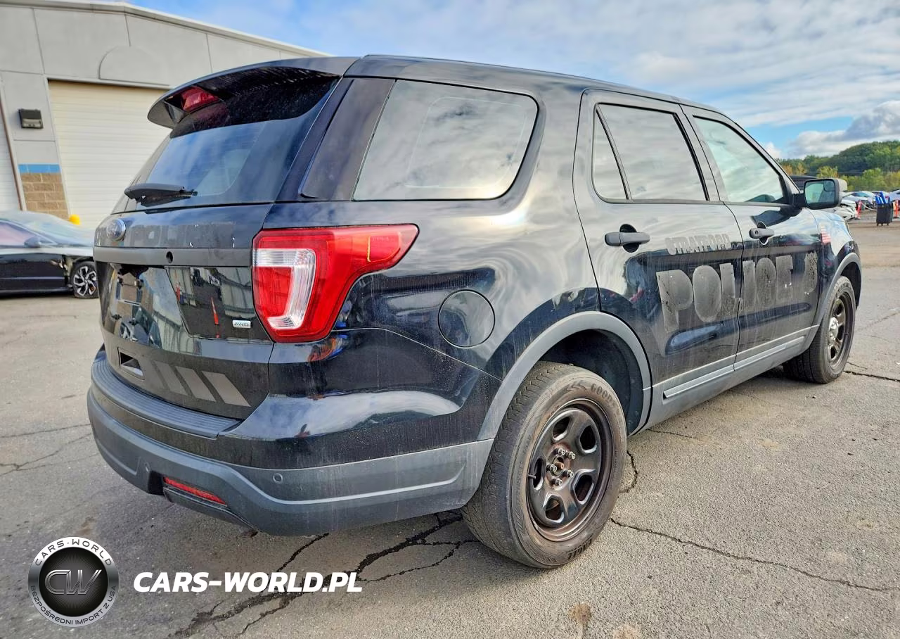 2018 Ford Explorer Police Interceptor VIN:1FM5K8AR1JGC76901 - 3
