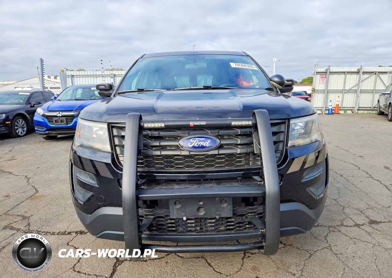 2018 Ford Explorer Police Interceptor VIN:1FM5K8AR1JGC76901 - 5