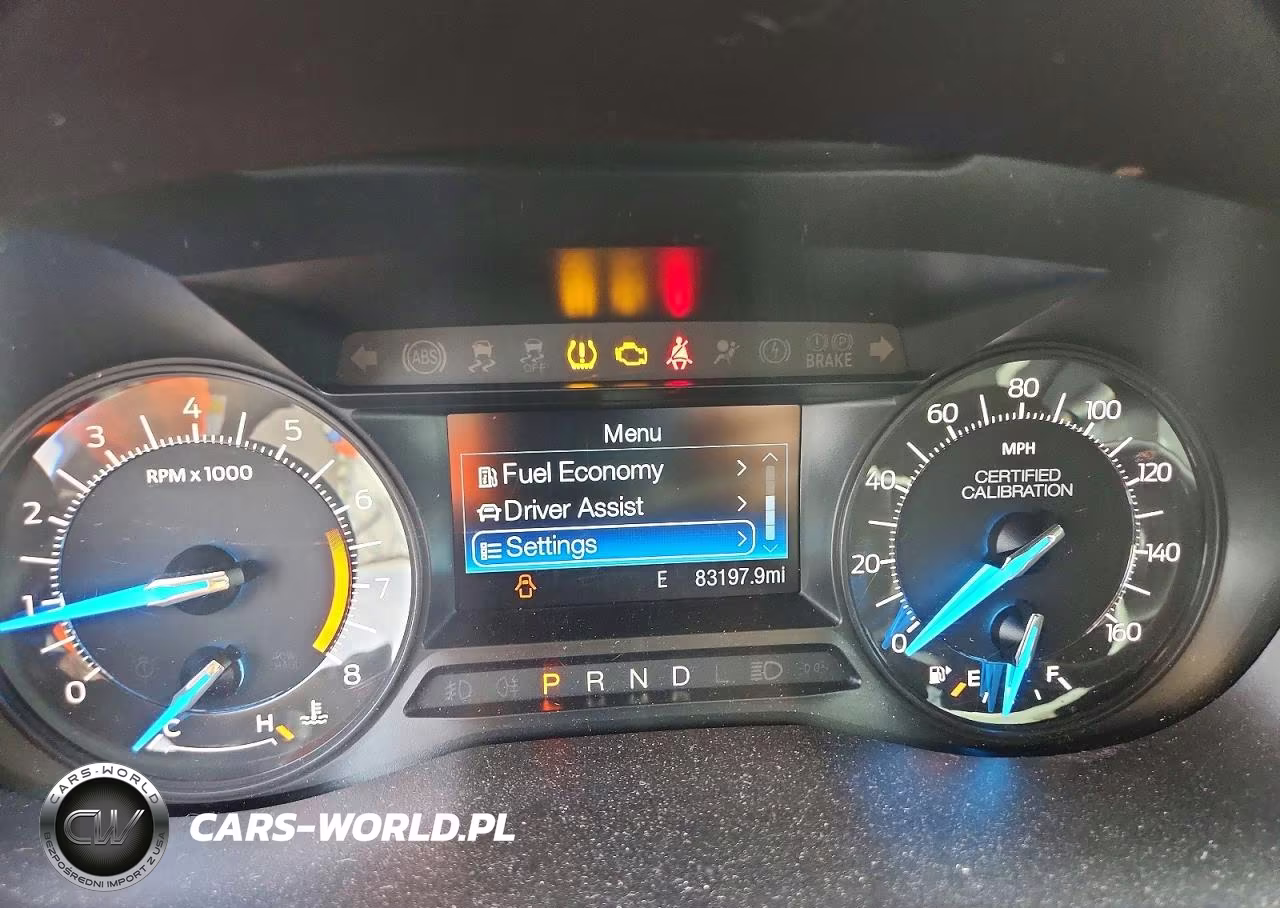 2018 Ford Explorer Police Interceptor VIN:1FM5K8AR1JGC76901 - 9