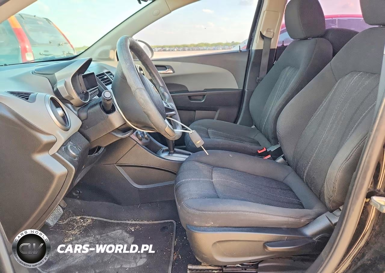 2016 Chevrolet Sonic Lt VIN:1G1JC6SB3G4155179 - 7