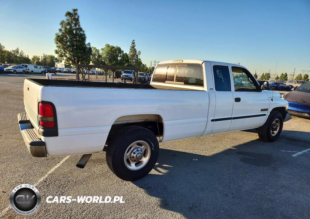2000 Dodge Ram 2500 VIN:1B7KC2361YJ117863 - 3
