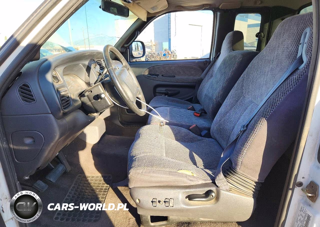 2000 Dodge Ram 2500 VIN:1B7KC2361YJ117863 - 7