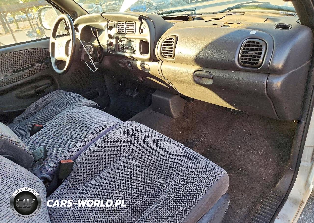 2000 Dodge Ram 2500 VIN:1B7KC2361YJ117863 - 8