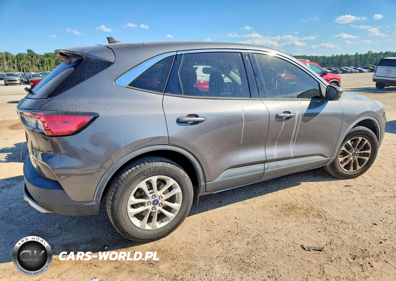2021 Ford Escape Se VIN:1FMCU9G63MUA83644 - 3