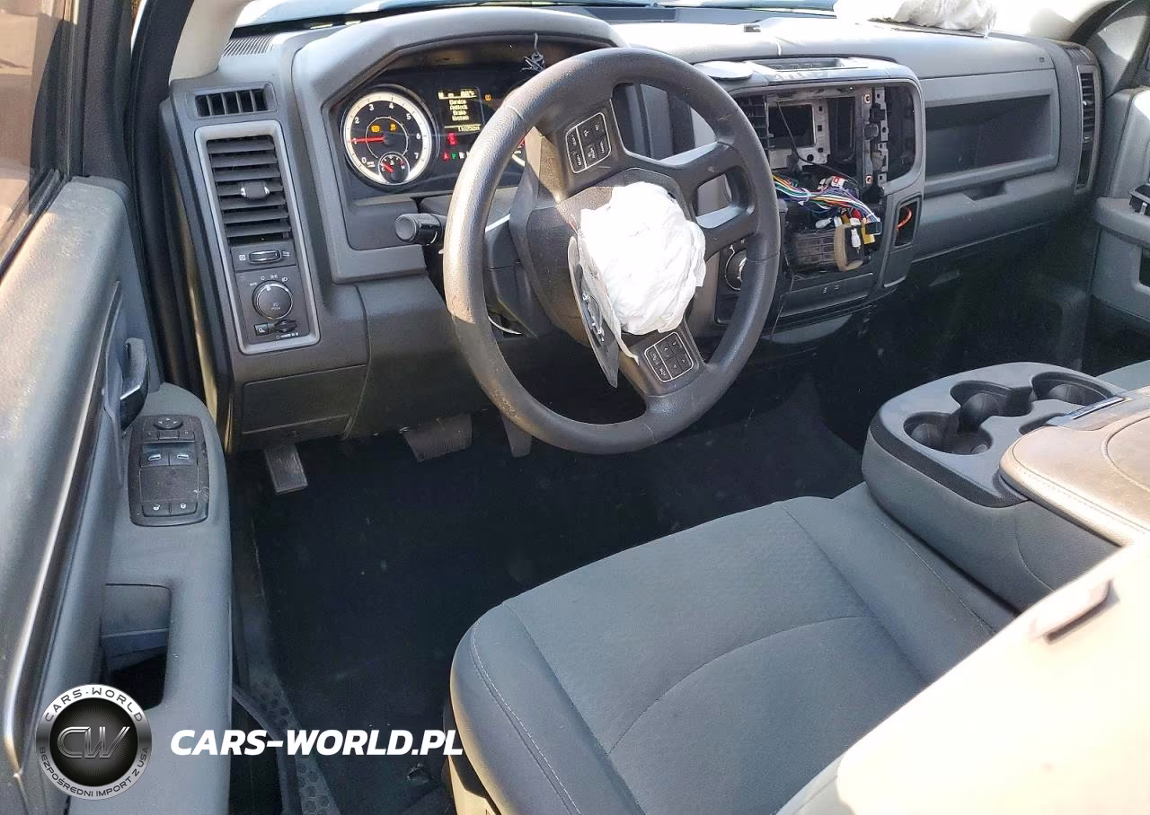2018 Ram 1500 St VIN:3C6JR6AT7JG249762 - 8