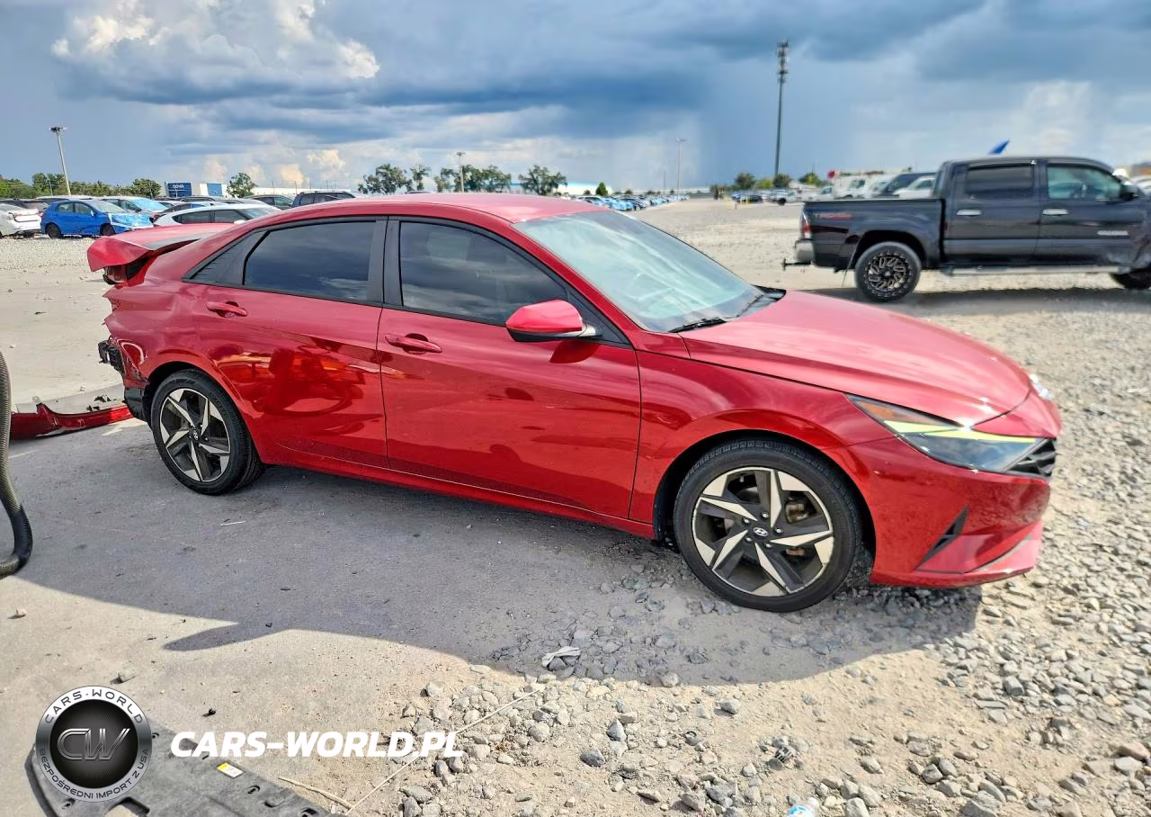 2023 Hyundai Elantra Sel VIN:KMHLS4AGXPU411379 - 4