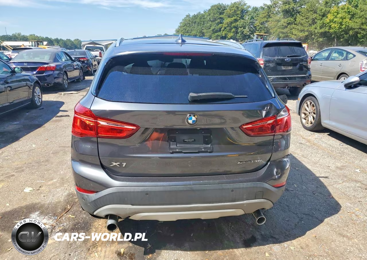 2018 BMW X1 Sdrive28I VIN:WBXHU7C37J5L08814 - 6