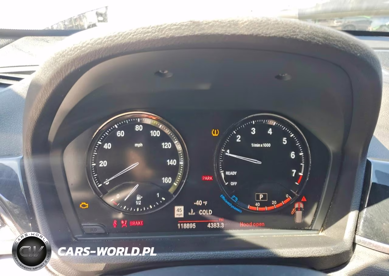 2018 BMW X1 Sdrive28I VIN:WBXHU7C37J5L08814 - 9