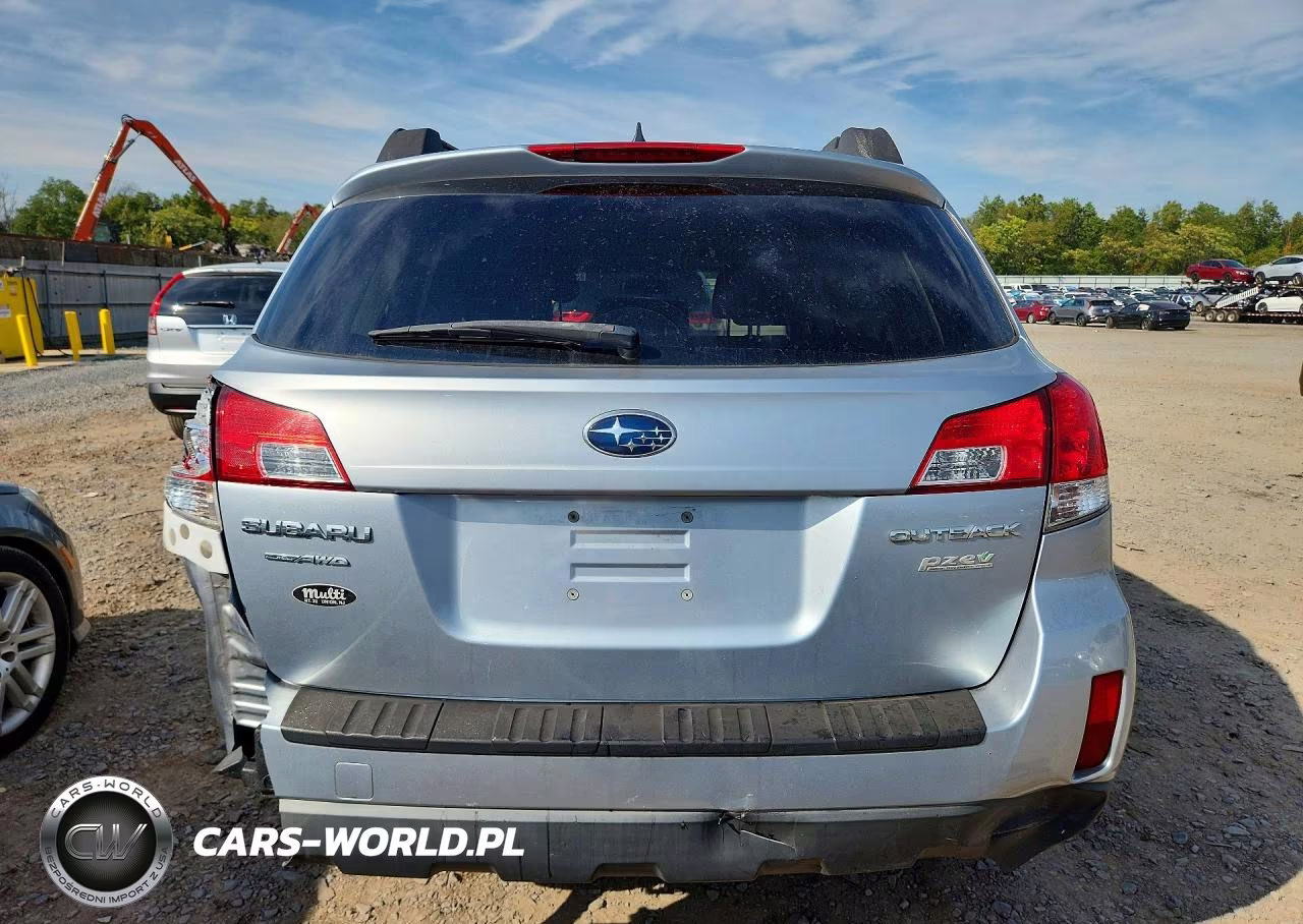 2014 Subaru Outback 2.5I Premium VIN:4S4BRBCCXE3286392 - 6