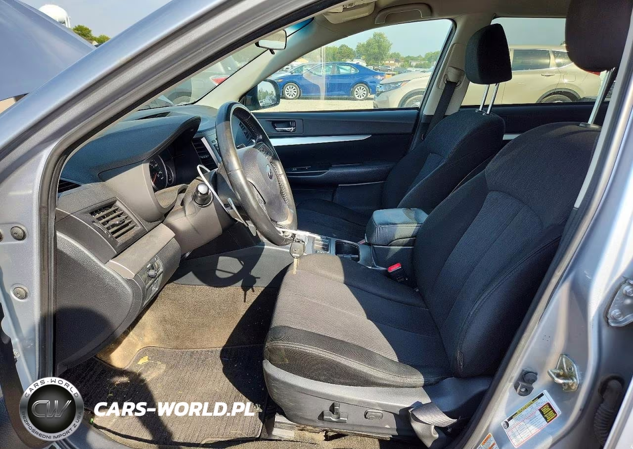 2014 Subaru Outback 2.5I Premium VIN:4S4BRBCCXE3286392 - 7