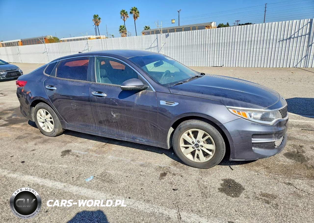 2017 Kia Optima Lx VIN:5XXGT4L31HG134674 - 4