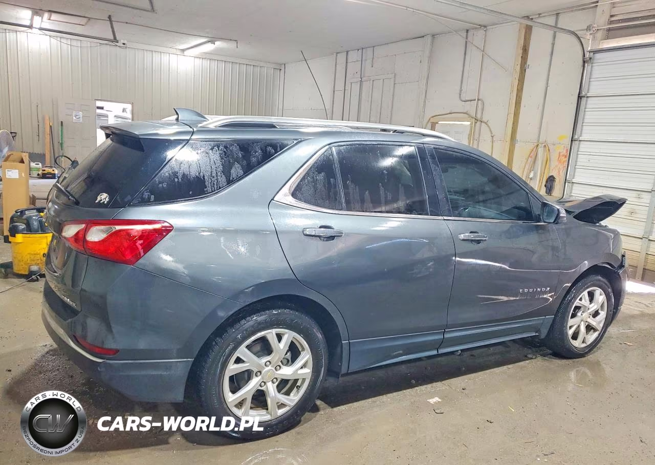 2020 Chevrolet Equinox Premier VIN:2GNAXNEVXL6159841 - 3